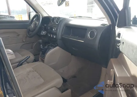 2016 Jeep Patriot Sport from USA, damaged, VIN 1C4NJPBA1GD807647